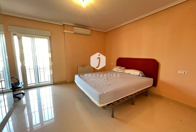 Tweedehands - Villa -
Torrevieja - Torreta Florida