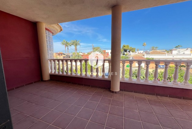 Tweedehands - Villa -
Torrevieja - Torreta Florida