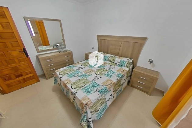 Tweedehands - Villa -
Torrevieja - San luis