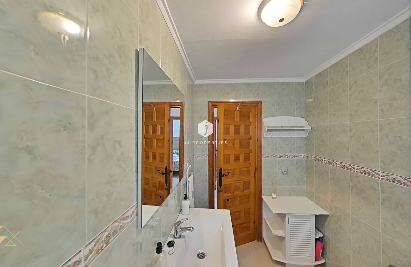 Tweedehands - Villa -
Torrevieja - San luis