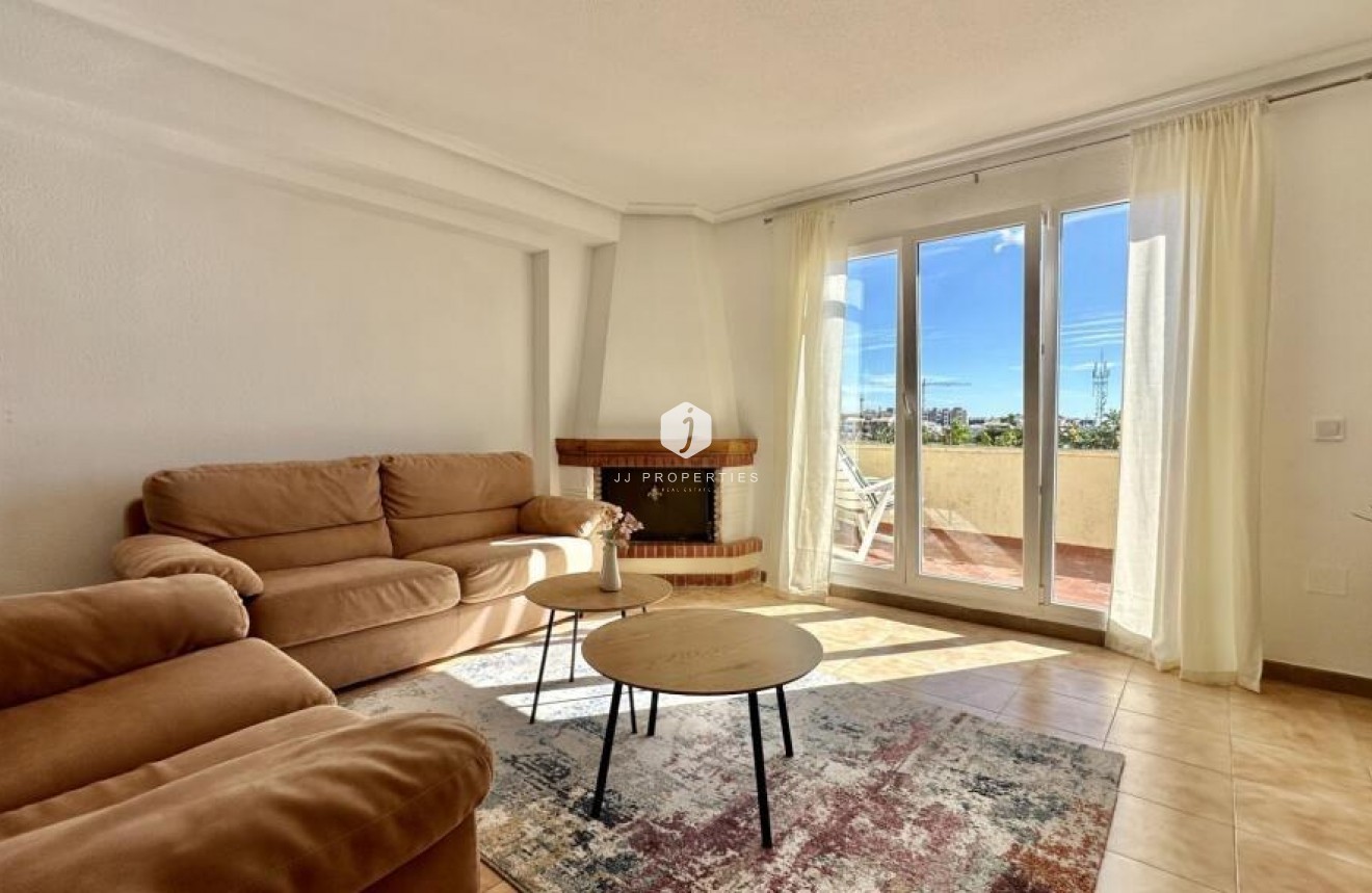 Tweedehands - Penthouse -
Torrevieja - Punta prima