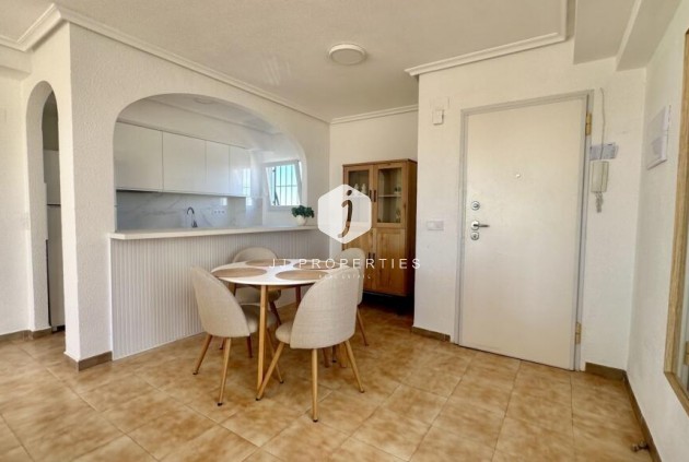 Tweedehands - Penthouse -
Torrevieja - Punta prima