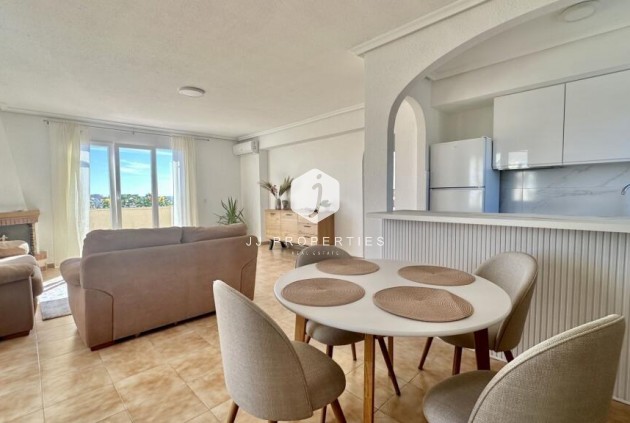 Tweedehands - Penthouse -
Torrevieja - Punta prima