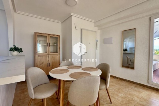 Tweedehands - Penthouse -
Torrevieja - Punta prima