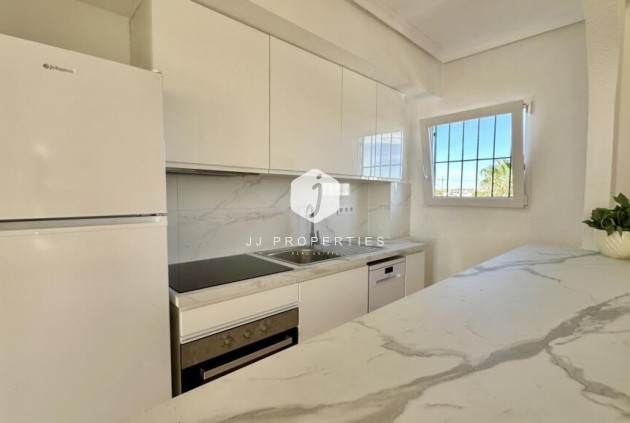 Tweedehands - Penthouse -
Torrevieja - Punta prima