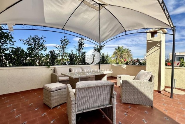 Tweedehands - Penthouse -
Torrevieja - Punta prima