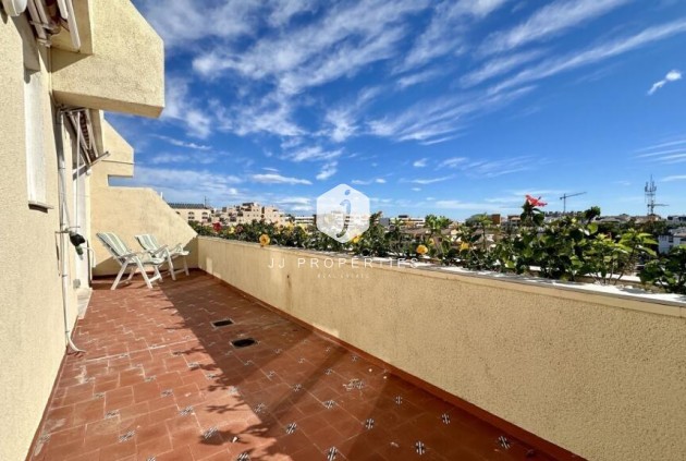 Tweedehands - Penthouse -
Torrevieja - Punta prima