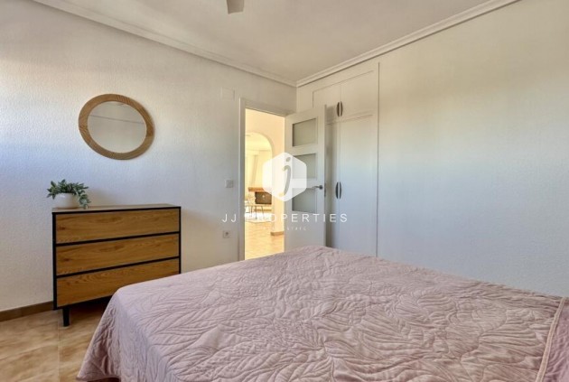 Tweedehands - Penthouse -
Torrevieja - Punta prima