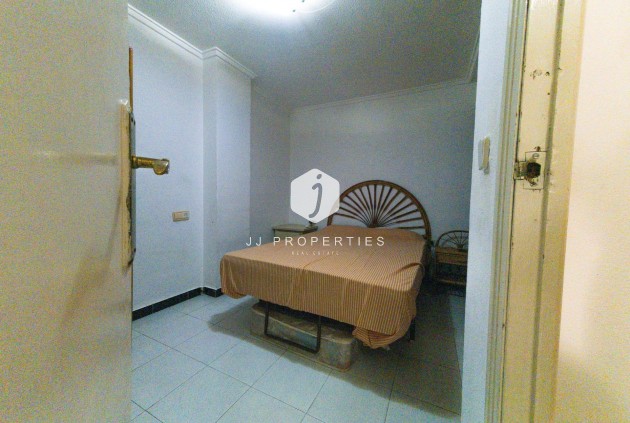 Tweedehands - Appartement / flat -
Torrevieja - Playa del Cura