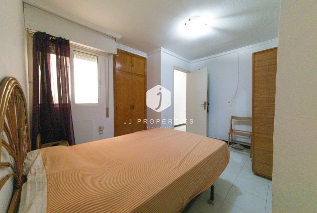 Tweedehands - Appartement / flat -
Torrevieja - Playa del Cura