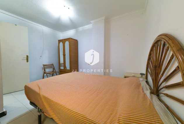 Tweedehands - Appartement / flat -
Torrevieja - Playa del Cura
