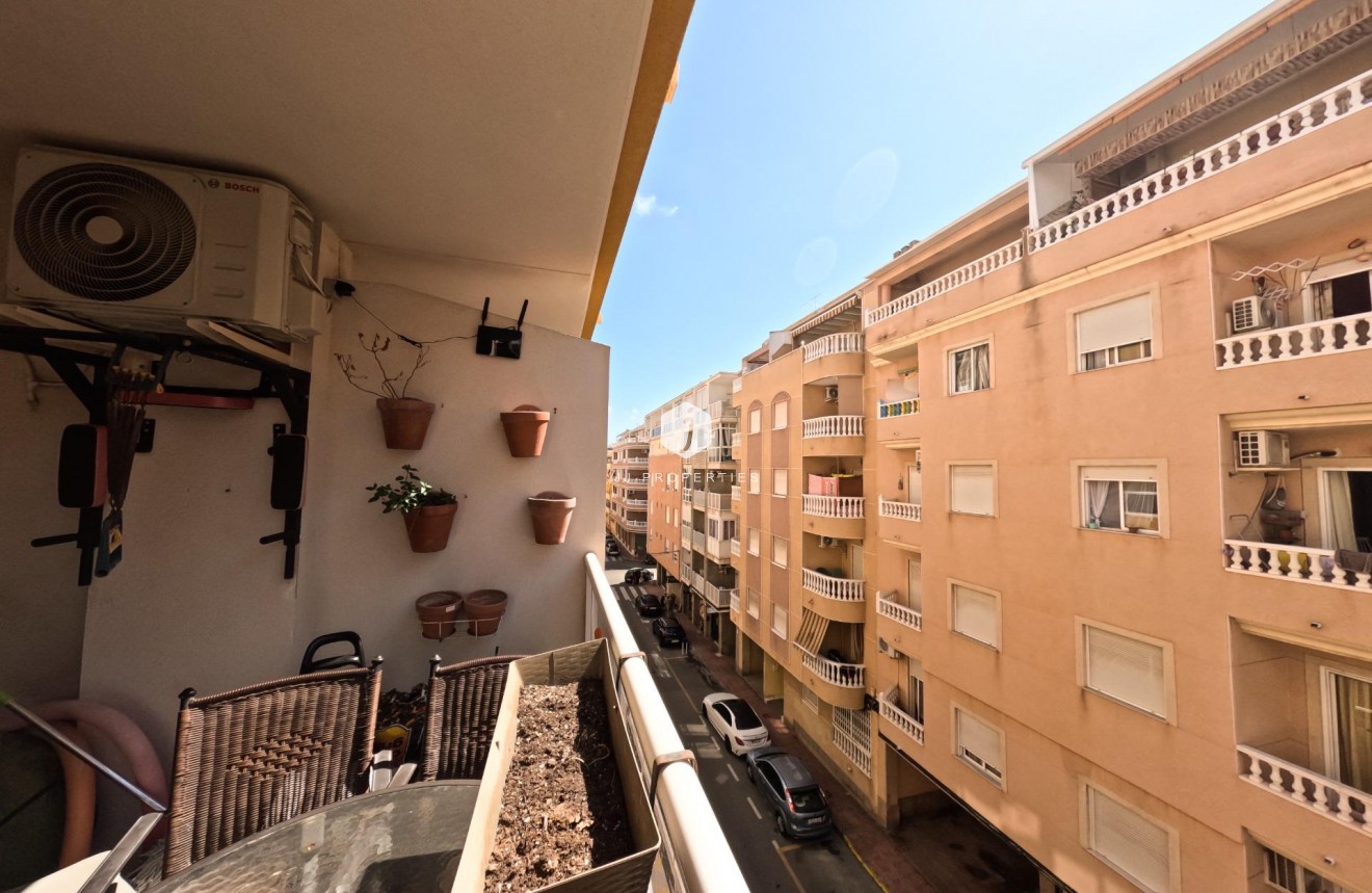 Tweedehands - Appartement / flat -
Torrevieja - Cala Del Palangre