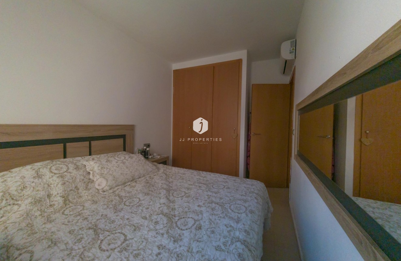 Tweedehands - Appartement / flat -
Torrevieja - Cala Del Palangre