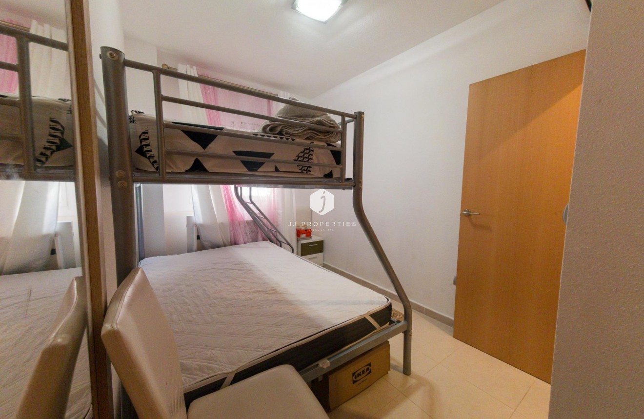 Tweedehands - Appartement / flat -
Torrevieja - Cala Del Palangre