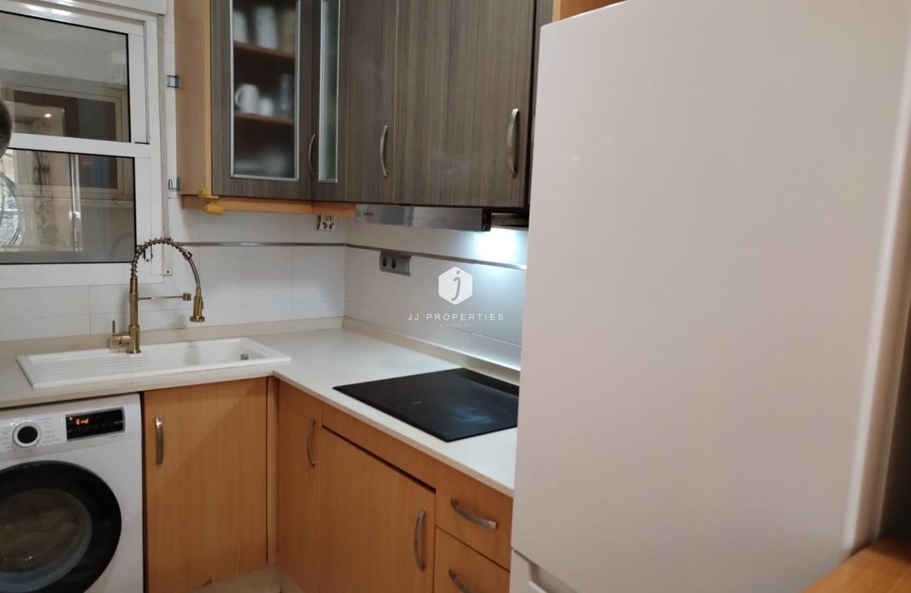 Tweedehands - Appartement / flat -
Torrevieja - Cala Del Palangre