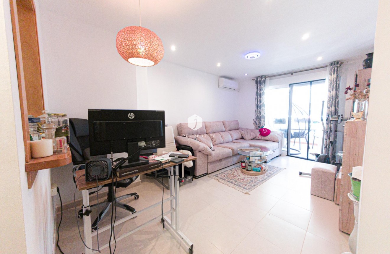 Tweedehands - Appartement / flat -
Torrevieja - Cala Del Palangre