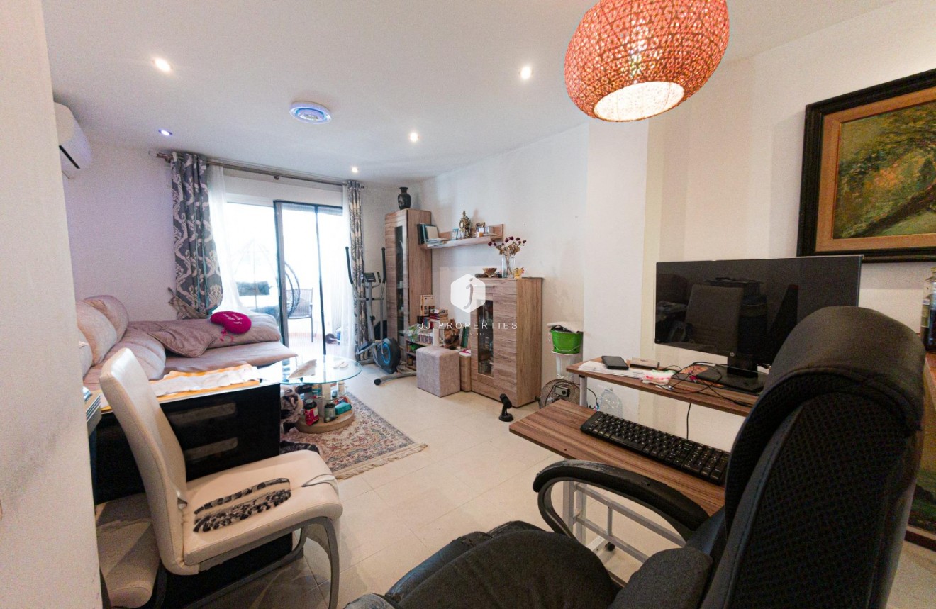 Tweedehands - Appartement / flat -
Torrevieja - Cala Del Palangre