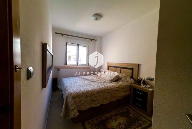 Tweedehands - Appartement / flat -
Torrevieja - Cala Del Palangre
