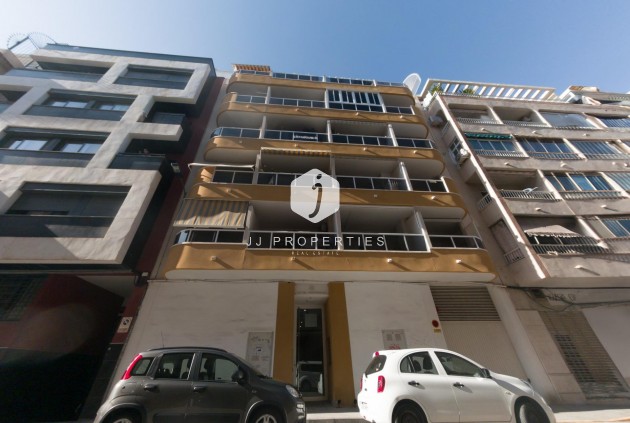 Tweedehands - Appartement / flat -
Torrevieja - Cala Del Palangre
