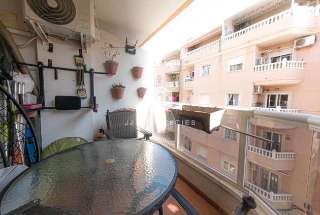 Tweedehands - Appartement / flat -
Torrevieja - Cala Del Palangre