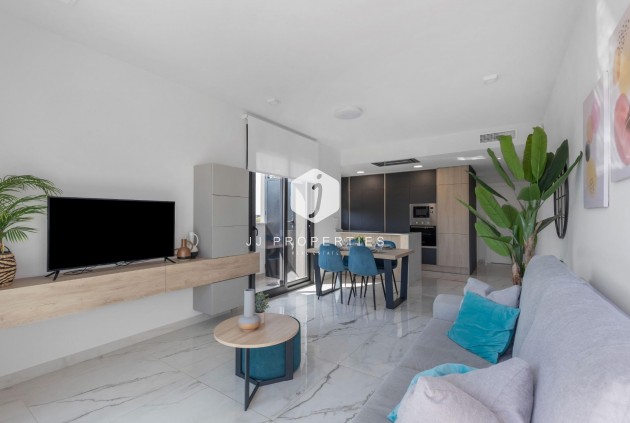 Tweedehands - Penthouse -
Orihuela Costa - Playa Flamenca