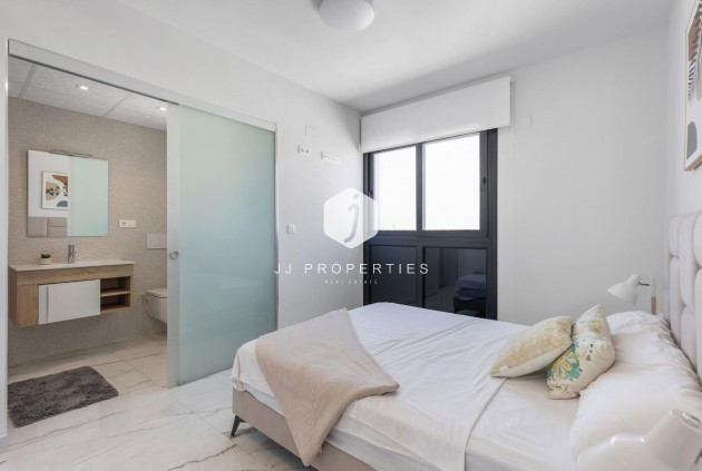 Tweedehands - Penthouse -
Orihuela Costa - Playa Flamenca