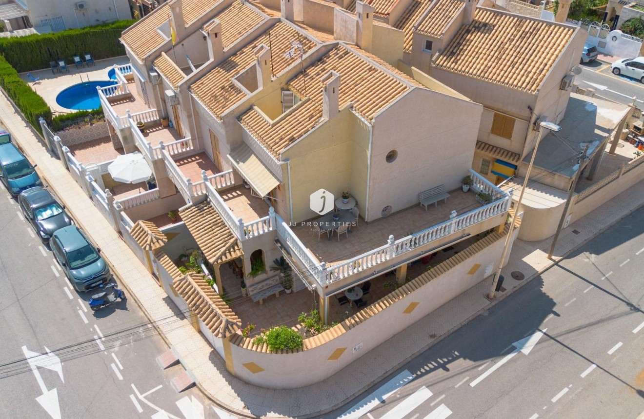 Tweedehands - Chalet -
Torrevieja - Los Frutales