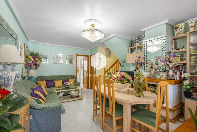 Tweedehands - Chalet -
Torrevieja - Los Frutales