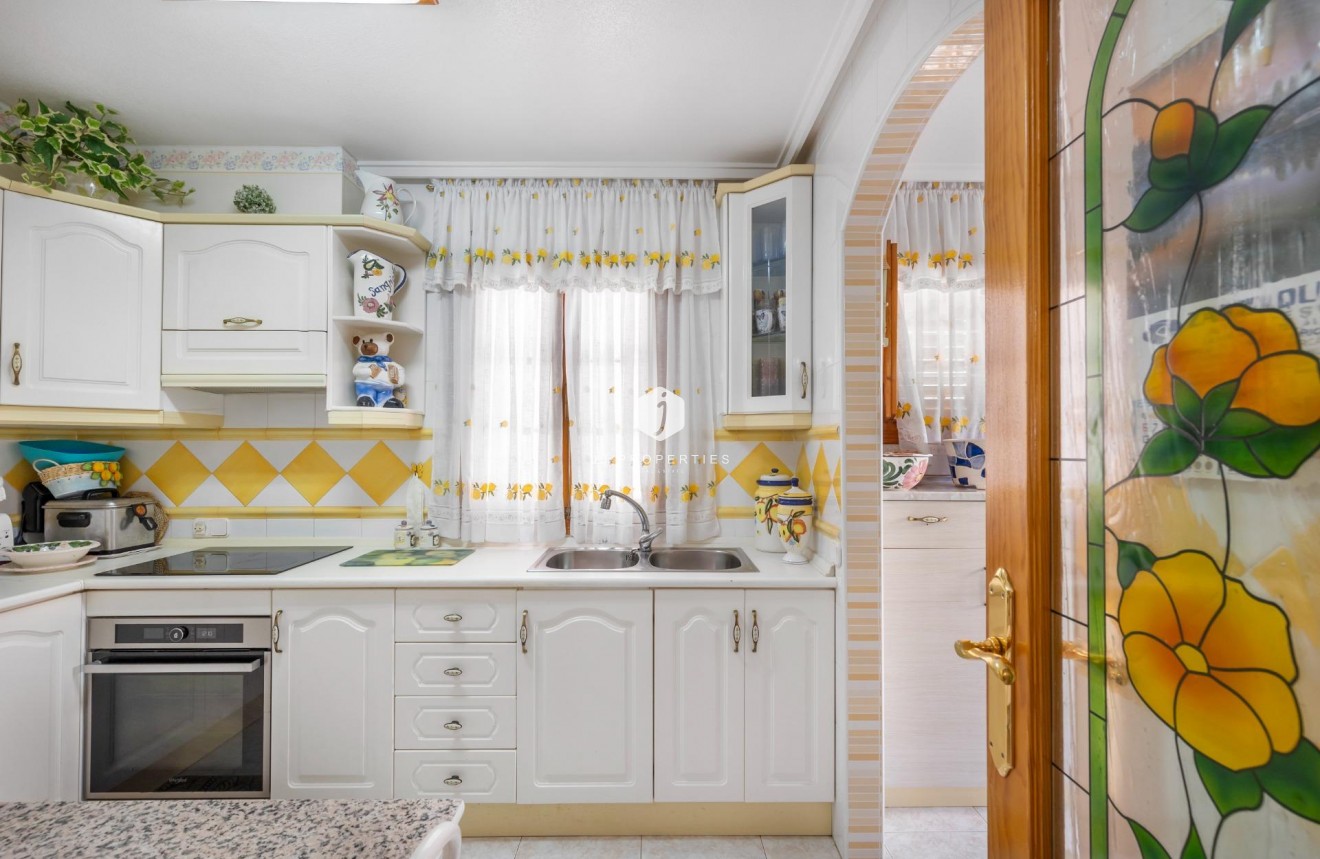 Tweedehands - Chalet -
Torrevieja - Los Frutales