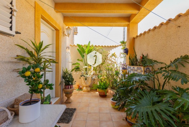 Tweedehands - Chalet -
Torrevieja - Los Frutales