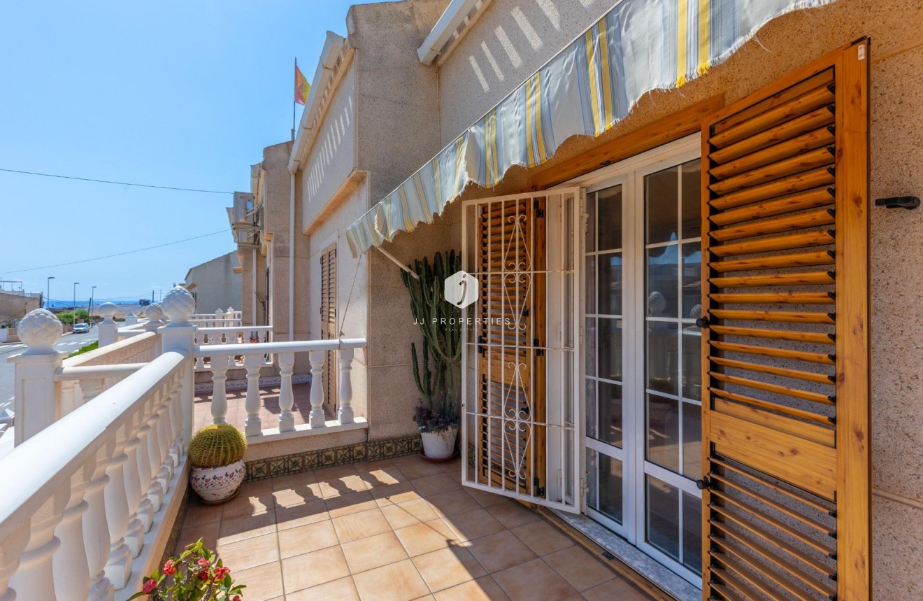 Tweedehands - Chalet -
Torrevieja - Los Frutales