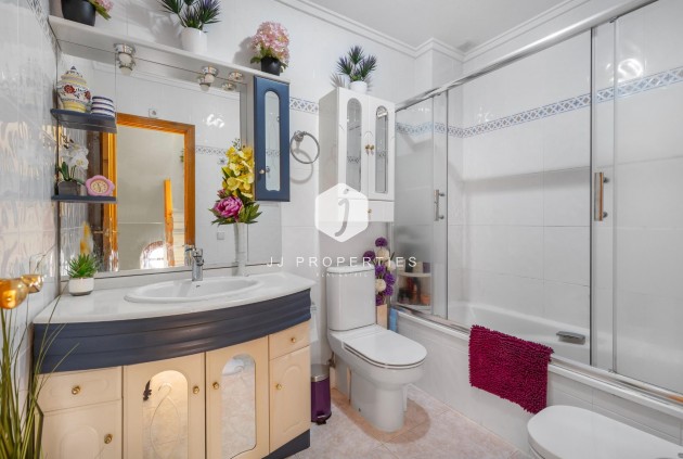 Tweedehands - Chalet -
Torrevieja - Los Frutales