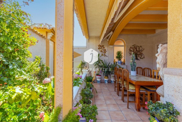 Tweedehands - Chalet -
Torrevieja - Los Frutales