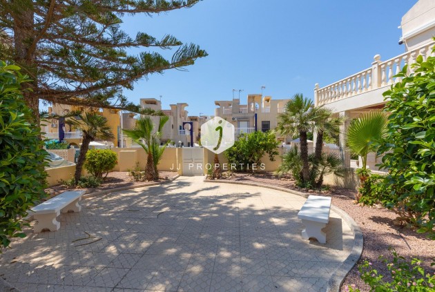 Tweedehands - Chalet -
Torrevieja - Los Frutales