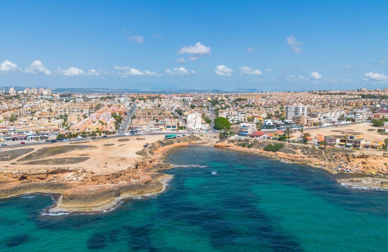 Tweedehands - Chalet -
Torrevieja - Los Frutales