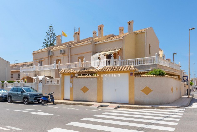 Tweedehands - Chalet -
Torrevieja - Los Frutales