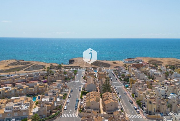 Tweedehands - Chalet -
Torrevieja - Los Frutales