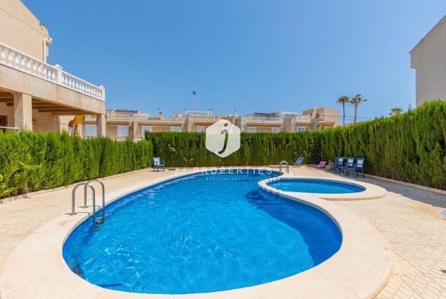 Tweedehands - Chalet -
Torrevieja - Los Frutales