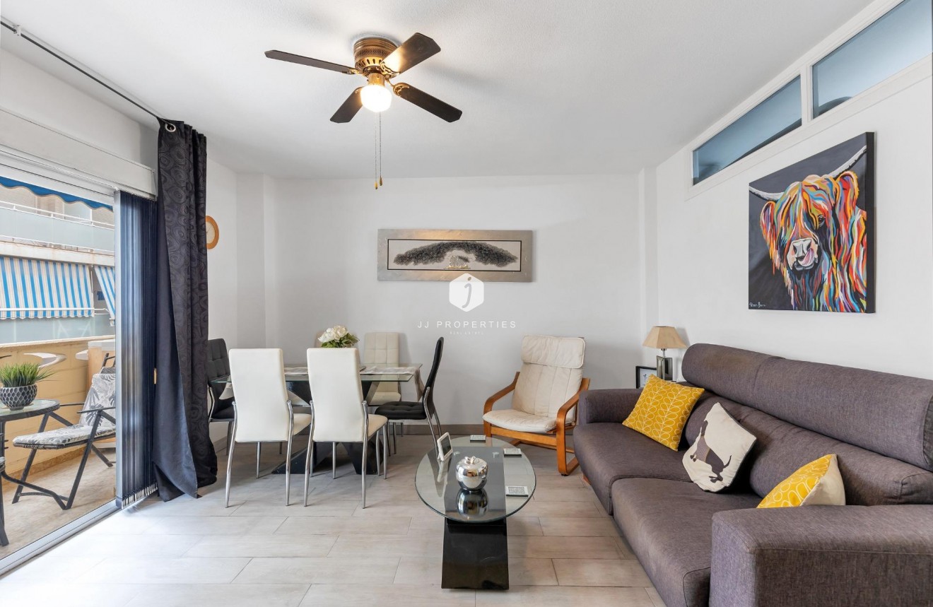 Tweedehands - Appartement / flat -
Torrevieja - Playa del Cura