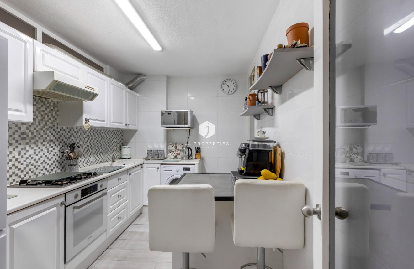 Tweedehands - Appartement / flat -
Torrevieja - Playa del Cura