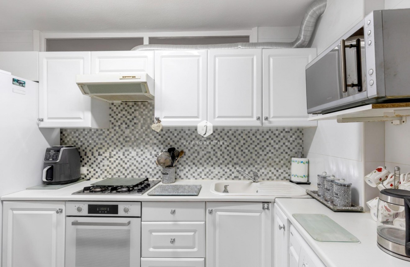 Tweedehands - Appartement / flat -
Torrevieja - Playa del Cura