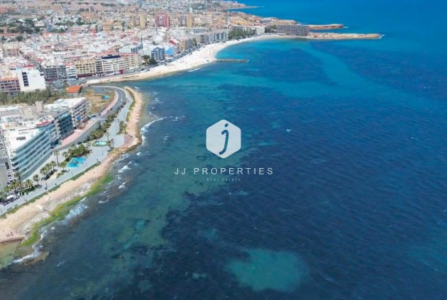 Tweedehands - Appartement / flat -
Torrevieja - Playa del Cura