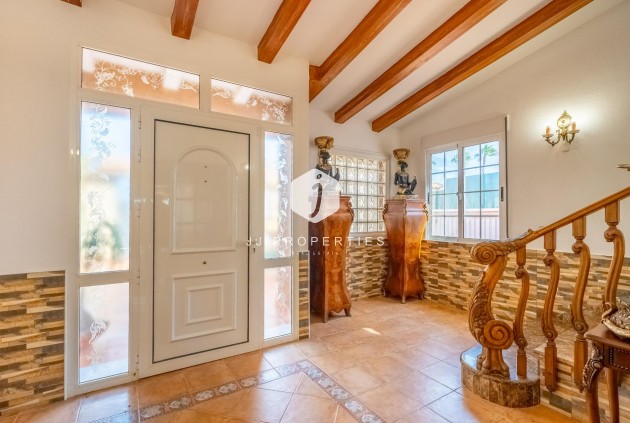 Tweedehands - Villa -
Torrevieja - El chaparral