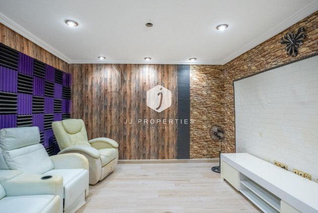 Tweedehands - Villa -
Torrevieja - El chaparral