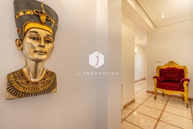 Tweedehands - Villa -
Torrevieja - El chaparral