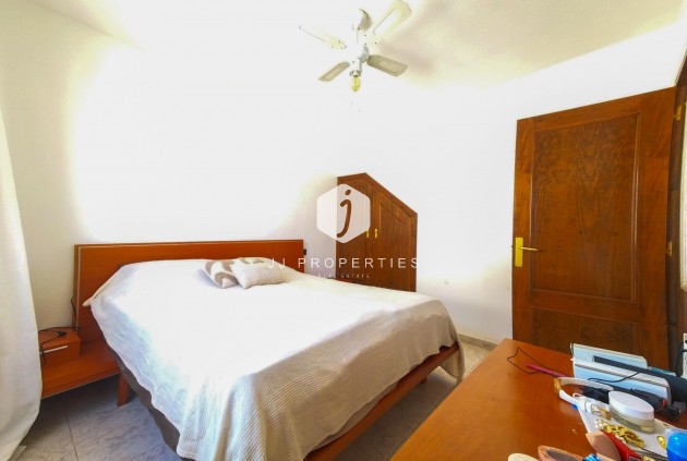 Tweedehands - Appartement / flat -
Torrevieja - La Mata