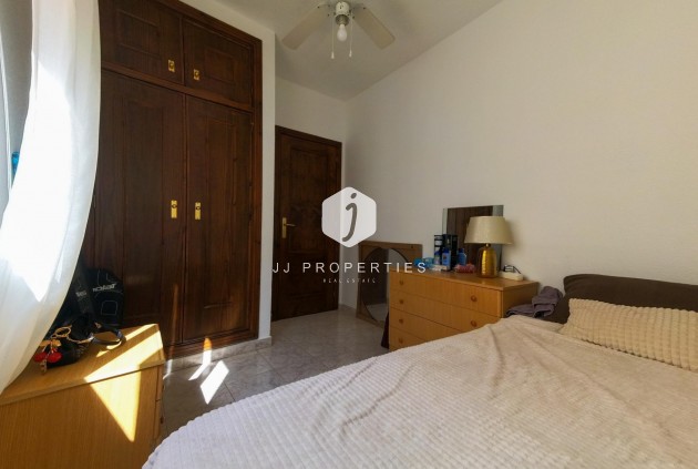 Tweedehands - Appartement / flat -
Torrevieja - La Mata