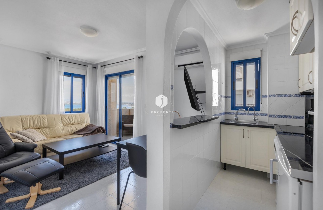 Tweedehands - Appartement / flat -
Torrevieja - Torreblanca