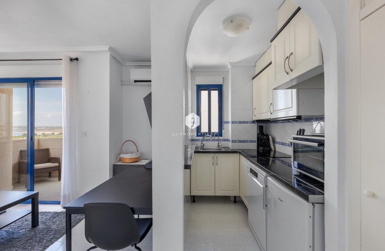 Tweedehands - Appartement / flat -
Torrevieja - Torreblanca