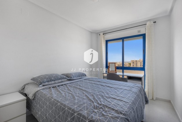 Tweedehands - Appartement / flat -
Torrevieja - Torreblanca